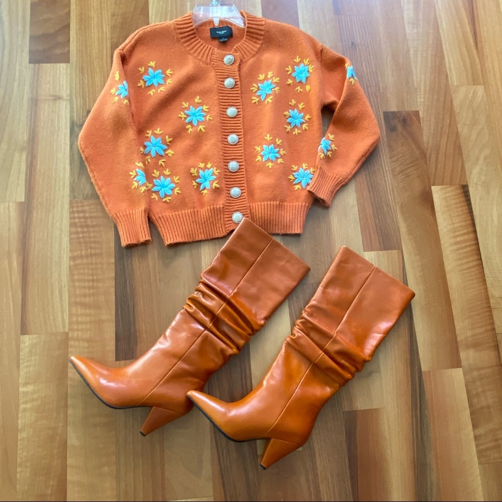 Flower cardigan button down sweater size S